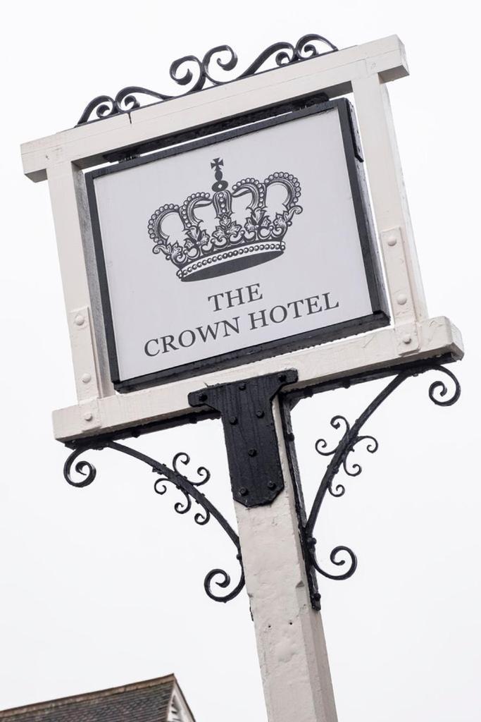The Crown Hotel Alton  Esterno foto